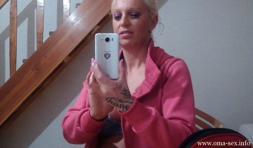 Ficktreff hamburg private frauen nackt Bilder reifer frauen hausfrauen kontakte